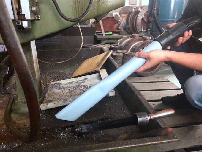 工廠用大功率工業(yè)吸塵器選擇