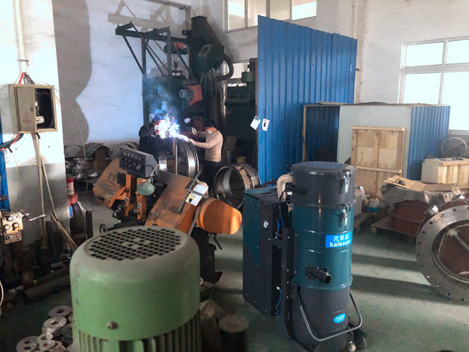 工業(yè)吸塵器廠家哪個(gè)好 工業(yè)吸塵器廠家哪個(gè)好