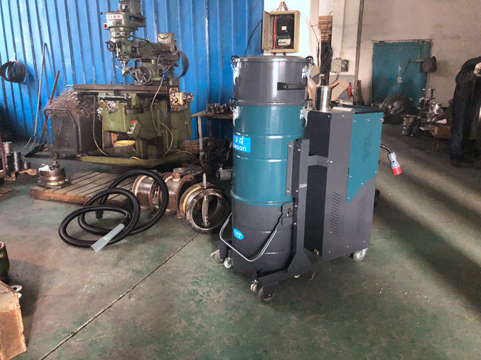 工業(yè)吸塵器噪音大太解決辦法