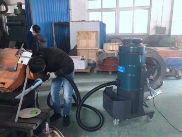 工業(yè)吸塵器使用中常見問題及處理方法