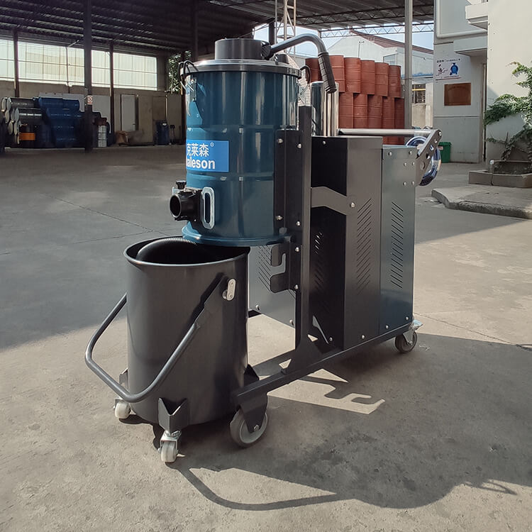 小型工業(yè)吸塵設(shè)備 小型工業(yè)吸塵設(shè)備