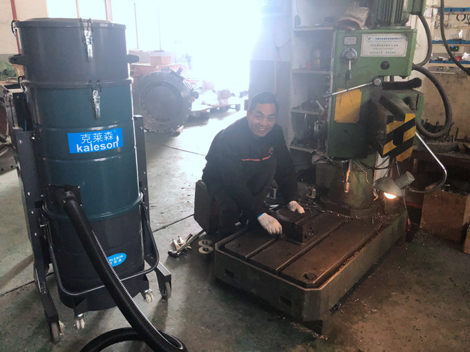 工業(yè)吸塵器吸力減弱怎么辦? 工業(yè)吸塵器吸力減弱怎么辦?